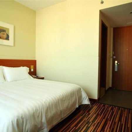 Jinjiang Inn Select Yantai Penglaige Экстерьер фото