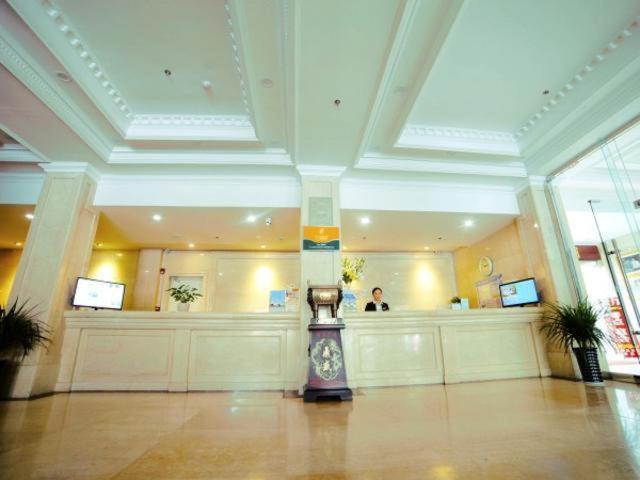 Jinjiang Inn Select Yantai Penglaige Экстерьер фото