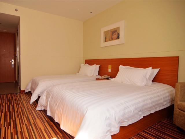 Jinjiang Inn Select Yantai Penglaige Экстерьер фото